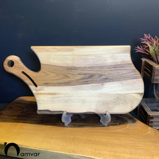 تحته کار چوبی
